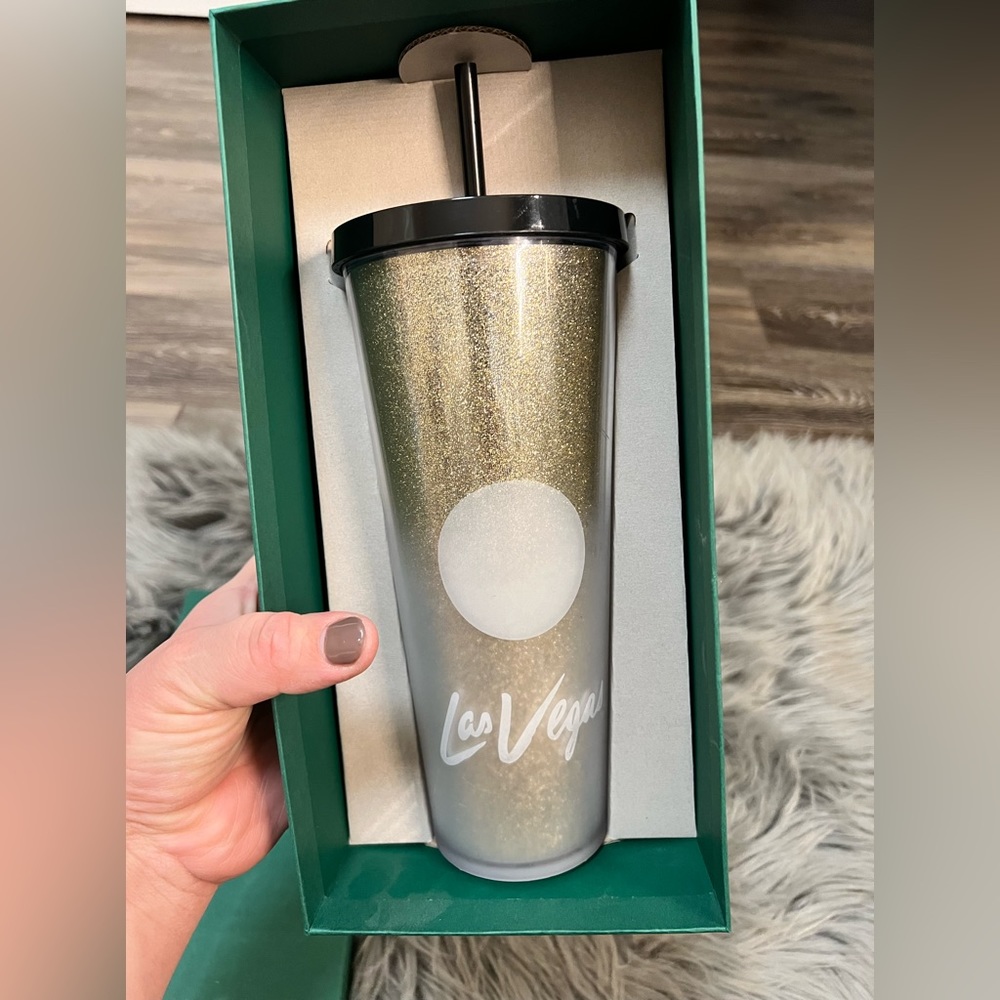 BRAND NEW LAS VEGAS CUP